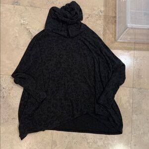 Michael Lauren Black gray Pullover leopard Hoodie in Size xs/s